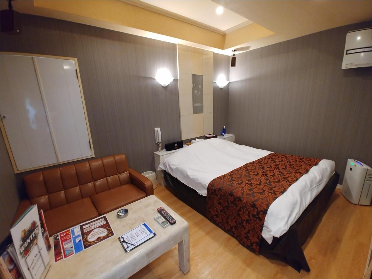 Hotel Allure (Adults Only) Nagoya Esterno foto